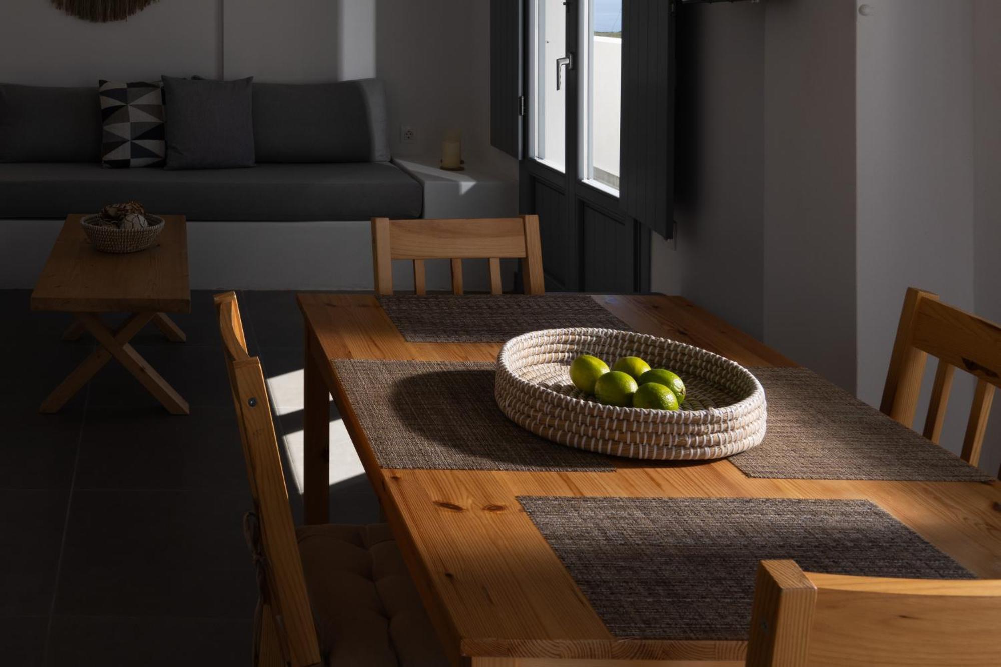 The Vine Suites Vourvoúlos Zewnętrze zdjęcie